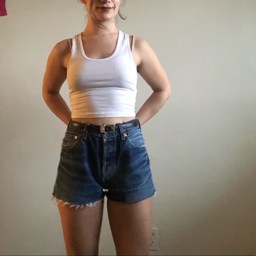 Levi’s 24 Waist Darkwash Jeans!